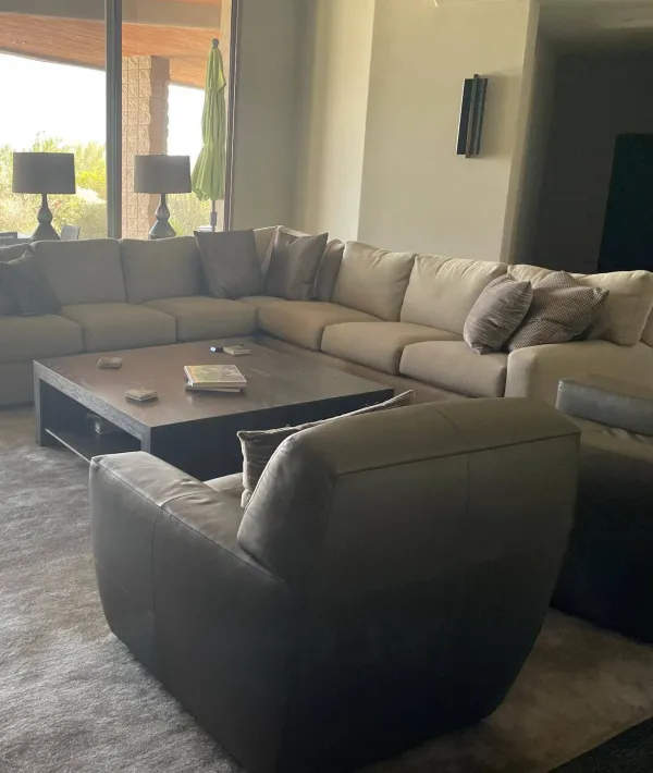 JNJ Cleaning Service LLC cleaning team in Tucson