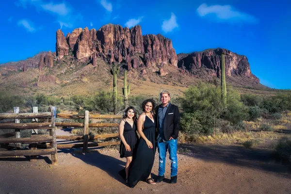 Marias Professional Cleaning cleaning team in Phoenix