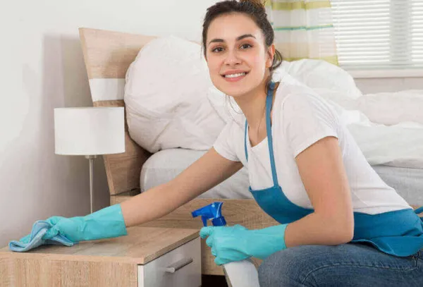 Stel Housecleaning, Inc. cleaning team in Thousand Oaks